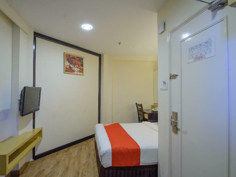 Oyo 371 Grand Eastern Hotel Kota Kinabalu Exterior photo